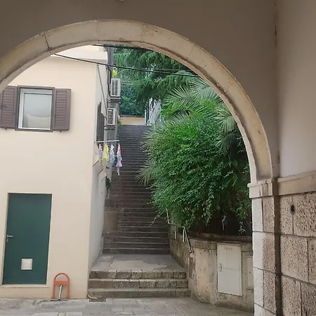 Porat 2 With Private Terrace - Db With Private Terrace *