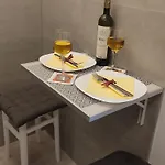 Porat 2 With Private Terrace - Db With Private Terrace *