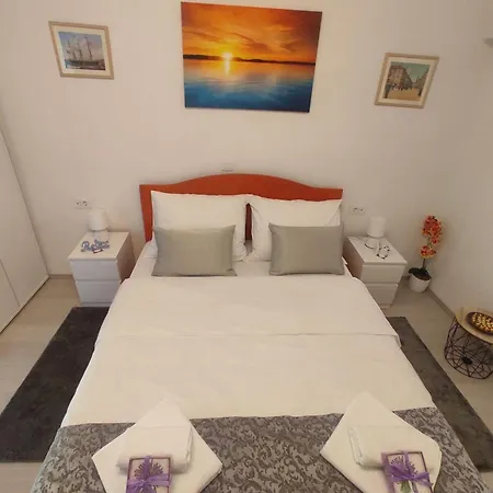 Porat 2 With Private Terrace - Db With Private Terrace Tatil Evi
