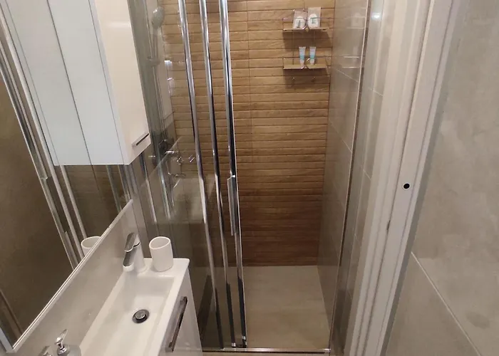 펜션 Porat 2 With Private Terrace - Db With Private Terrace *