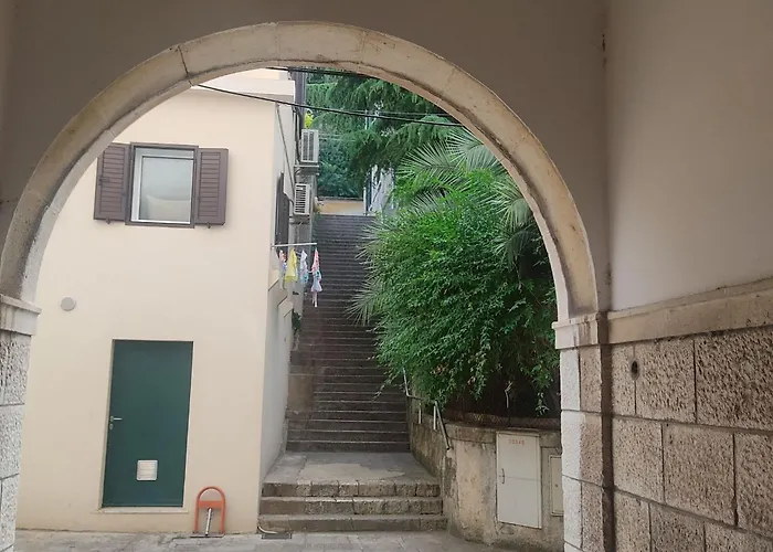 Porat 2 With Private Terrace - Db With Private Terrace *