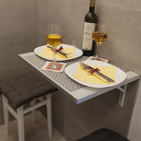 Porat 2 With Private Terrace - Db With Private Terrace *